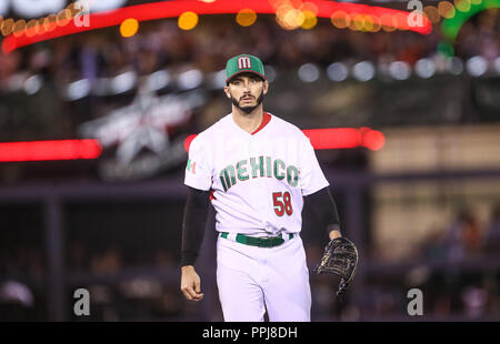 Miguel Gonzalez ¨ El Mariachi ¨ Krug inicial por Mexiko hace lanzamientos en el Primer Inning, durante el Partido entre Mexiko vs Puerto Rico, Welt Stockfoto