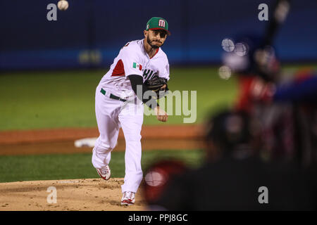 Miguel Gonzalez ¨ El Mariachi ¨ Krug inicial por Mexiko hace lanzamientos en el Primer Inning, durante el Partido entre Mexiko vs Puerto Rico, Welt Stockfoto