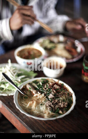 Traditionelle Pho Suppe in Vietnam Stockfoto