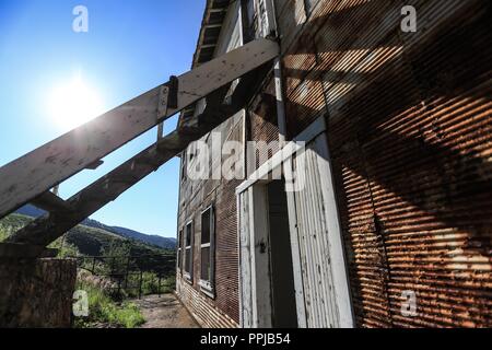Pilares Dorf Nacozari, Sonora, Mexiko. verlassene Minenstadt, Ghost Town, Dorf allein. (Foto: LuisGutierrez) pueblo Pilares de Nacozari SON Stockfoto