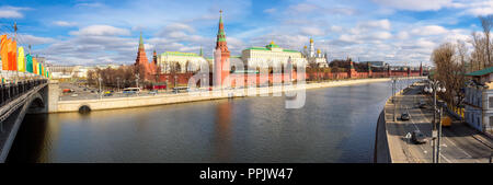 Panoramablick auf den Fluss Kreml Moskau, Russland Stockfoto