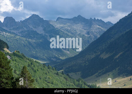 Berge in der bonaigua im Tal von Aran, Pyrenäen, Spanien Stockfoto