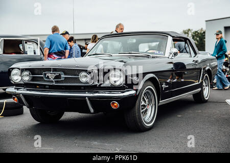 Ford Mustang Cabrio in der Stadt 2015 von Leesburg, Virginia Luft- und Car Show Stockfoto