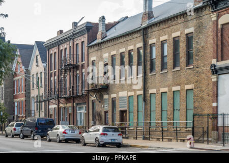 Wohnhaus im Pulaski Park Nachbarschaft Stockfoto