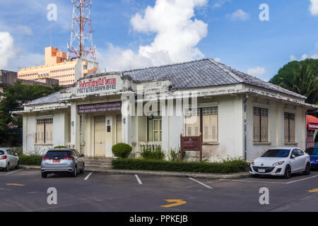 Phuket, Thailand - 2. September 2018: der ehemaligen Hauptpost. Das Gebäude ist heute ein Museum in der Philatelie. Stockfoto