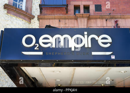 Shepherd's Bush Empire in London vor dem Eingang Stockfoto