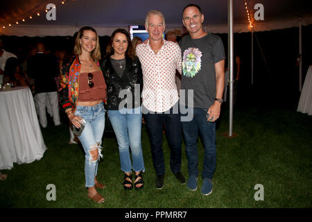 4. Jährliche JMTP Pro-Am Veranstaltung, in den Hamptons in Amagansett, New York. Mit: Patty Smyth, John McEnroe, Wo: Amagansett, New York, United States Wenn: 25. Aug. 2018 Credit: IZZY/WENN.com Stockfoto