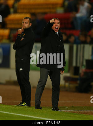 McDiarmid Park, Perth, Großbritannien. 26 Sep, 2018. Scottish League Cup Fußball, Viertelfinale, St Johnstone gegen Celtic, Keltischer Manager Brendan Rodgers schreit Anweisungen Credit: Aktion plus Sport/Alamy leben Nachrichten Stockfoto