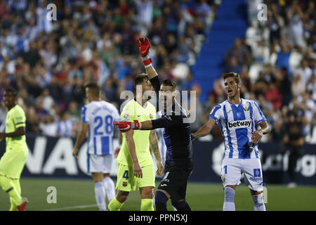 Leganes, Madrid, Spanien. 26 Sep, 2018. ngel Cuéllar (CD Leganes) reagiert während des La Liga Match zwischen CD Leganes und FC Barcelona im Butarque Stadion in Leganes. Credit: Manu Reino/SOPA Images/ZUMA Draht/Alamy leben Nachrichten Stockfoto