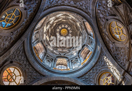 Italien Piemont Turin, 27. September 2018 - Die MIBAC kehrt in die Öffentlichkeit die Kapelle der Verkleidung von Guarino Guarini - Drücken Sie Tag - Die restaurierte Verkleidung Kapelle Credit: Wirklich Easy Star/Alamy leben Nachrichten Stockfoto