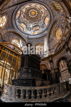 Italien Piemont Turin, 27. September 2018 - Die MIBAC kehrt in die Öffentlichkeit die Kapelle der Verkleidung von Guarino Guarini - Drücken Sie Tag - Die restaurierte Verkleidung Kapelle Credit: Wirklich Easy Star/Alamy leben Nachrichten Stockfoto