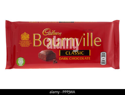 Cadbury Bournville classic Dark Chocolate Bar auf weißem Hintergrund Stockfoto