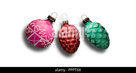 Drei alte Xmass Kugeln ornement auf weißem Hintergrund Stockfoto
