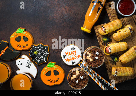 Halloween Lebensmittelsortiment Ansicht von oben. Stockfoto