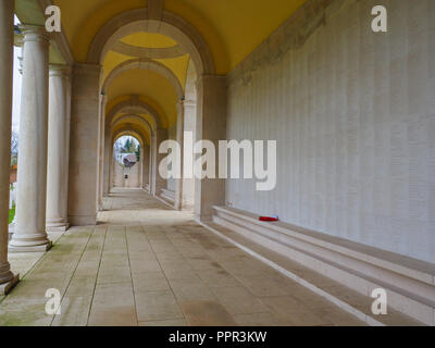 Arras Ersten Weltkrieg Memorial in Frankreich in der Faubourg d'Amiens Britischer Friedhof entfernt Stockfoto