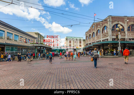 Pike Place Market in Seattle Washington eine der ältesten kontinuierlich betriebenen Märkte öffentliche Landwirte in den Vereinigten Staaten Stockfoto