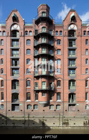 Hamburg, Speicherstadt zwischen 1883 und 1927 errichtet, Speicherblock W, Fassade zum Wandrahmfleet Stockfoto