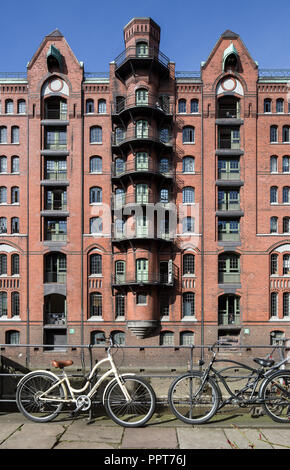 Hamburg, Speicherstadt zwischen 1883 und 1927 errichtet, Speicherblock W, Fassade zum Wandrahmfleet Stockfoto