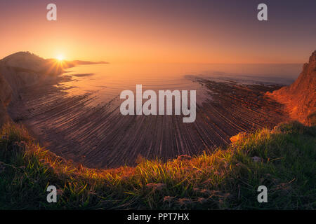 Sakoneta Strand in La Ravoire mit flysch Stockfoto