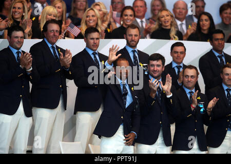 Das Team USA Tiger Woods während der Ryder Cup Eröffnungsfeier bei Le Golf National, Saint-Quentin-en-Yvelines, Paris. Stockfoto