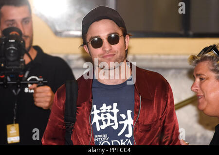 Robert Pattinson ist gesehen im Maria Cristina Hotel Anreise während der 66Th San Sebastian Film Festival am 26. September 2018 in San Sebastian, Spanien. Stockfoto