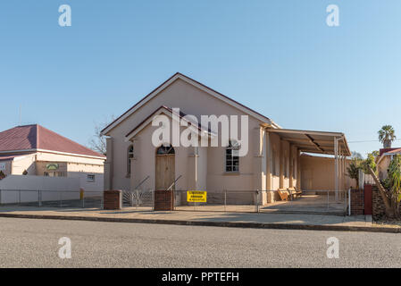 THEUNISSEN, SÜDAFRIKA, August 2, 2018: Halle der Niederländischen Reformierten Kirche in Theunissen in der Provinz Freistaat Provinz. Stockfoto