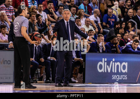 Svetislav Pesic, Head Coach des FC Barcelona Lassa in Aktionen während der Liga Endesa Match zwischen dem FC Barcelona Lassa und Herbalife Gran Canaria am 27. September 2108 im Palau Blaugrana, in Barcelona, Spanien. 27 Sep, 2018. Quelle: AFP 7/ZUMA Draht/Alamy leben Nachrichten Stockfoto