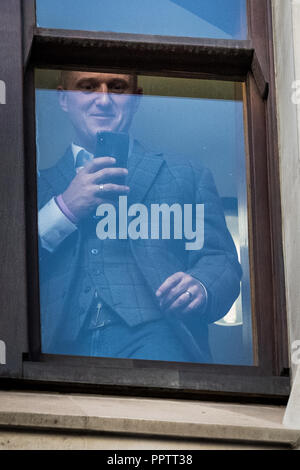London, Großbritannien. 27. September 2018. Tommy Robinson im Old Bailey. Credit: Guy Corbishley/Alamy leben Nachrichten Stockfoto