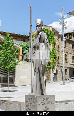 VIC, SPANIEN - 19. JUNI 2014: Monument a l'Abat Oliba ich bisbe. Oliba im Jahr 1025 gründete das Kloster Montserrat Stockfoto