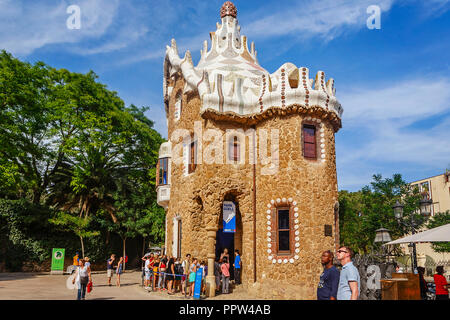 BARCELONA, SPANIEN - 11. JUNI 2014: Park Güell ein öffentlicher Park System auf dem Karmel Hügel, in Barcelona. Stockfoto