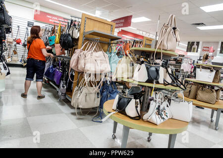 Miami Florida, Kendall, T.J. TJ Maxx Discount Kaufhaus, innen Interieur, Produktprodukte Display Verkauf, Shopping Shopper Shopper Shop Shops Markt Stockfoto