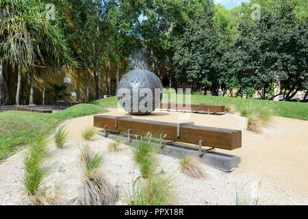 Bereich Skulptur außerhalb der Cairns Cruise Liner Terminal, Cairns, Far North Queensland, FNQ, QLD, Australien Stockfoto