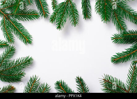 Tannenzweigen Hintergrund, Weihnachten und Winter Konzept, Kopieren Raum Stockfoto