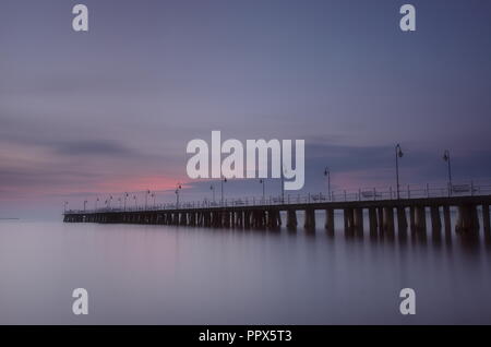 Pier in Orłowo in der Danziger Bucht in Polen Stockfoto