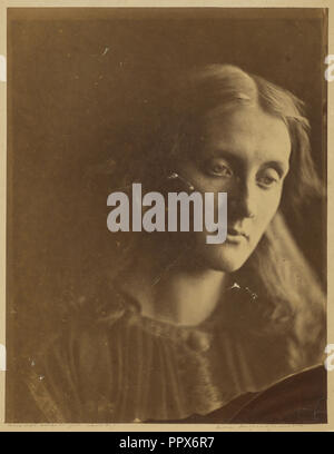 Julia Jackson; Julia Margaret Cameron, britischer, geboren in Indien, 1815-1879, Süßwasser, Isle of Wight, England; April 1867 Stockfoto