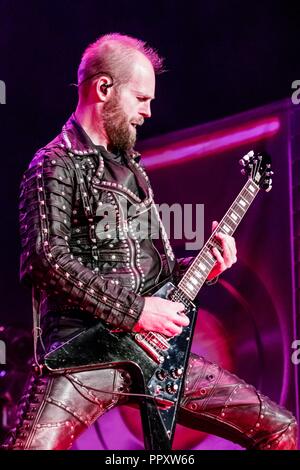 September 26, 2018, San Diego, Kalifornien, USA - Andy Sneap führt mit JUDAS PRIEST auf Matratze Firma Amphitheater in Chula Vista, Kalifornien am 26. September 2018 (Bild: © Marissa Carter/ZUMA Draht) Stockfoto