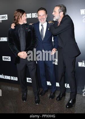 Hollywood, CA, USA. 27 Sep, 2018. 27. September 2018 - Hollywood, Kalifornien - Norman Reedus, Andrew Lincoln, Jeffrey Dean Morgan. "The Walking Dead" Season 9 Premiere Los Angeles gehalten an der DGA-Theater. Photo Credit: Birdie Thompson/AdMedia Credit: Birdie Thompson/AdMedia/ZUMA Draht/Alamy leben Nachrichten Stockfoto