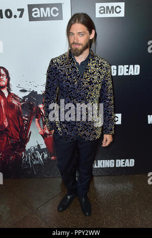 Los Angeles, Ca, USA. 27 Sep, 2018. Tom Payne bei The Walking Dead Saison 9 Premiere in der DGA in Los Angeles, Kalifornien am 27. September 2018. Credit: Faye Sadou/Medien Punch/Alamy leben Nachrichten Stockfoto