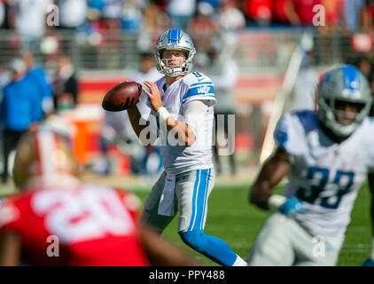 Setember 16, 2018: Detroit Lions Quarterback Matthew Stafford (9) in Aktion während der NFL Football Spiel zwischen den Detroit Lions und die San Francisco 49ers bei Levi's Stadion in Santa Clara, CA. Die 49ers besiegten die Löwen 30-27. Damon Tarver/Cal Sport Media Stockfoto