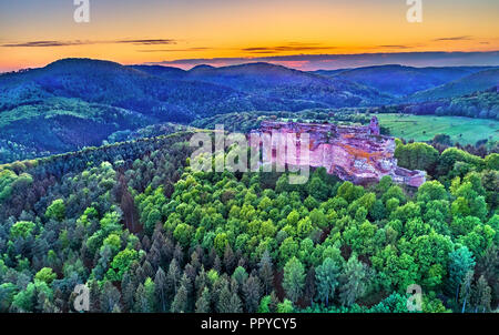 Fleckenstein Burg in der nördlichen Vogesen, Bas-Rhin, Frankreich Stockfoto