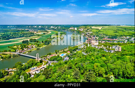 Chateau Gaillard mit dem Fluss Seine in Les Andelys Kommune - Normandie, Frankreich Stockfoto