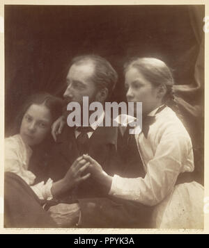 Charles Norman mit seinen Töchtern, Adeline und Margaret; Julia Margaret Cameron, britischer, geboren in Indien, 1815 - 1879, Juli 1874 Stockfoto