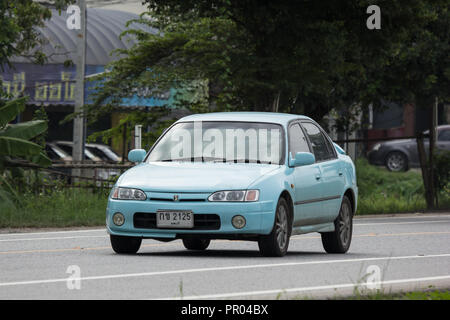 Chiangmai, Thailand - 23. August 2018: Mit dem eigenen Auto Toyota Camry. Auf der straße Nr. 1001 8 km von Chiangmai. Stockfoto