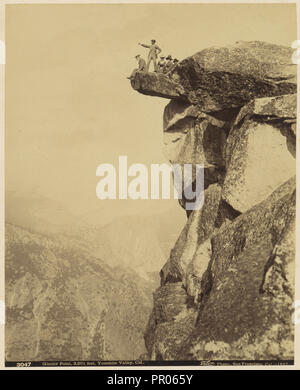 Glacier Point, 3.201 Fuß, Yosemite, Cal, I.W. Taber, American, 1830-1912, 1887; Eiklar silber Drucken Stockfoto