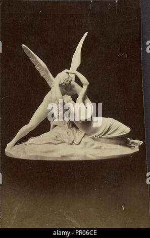 Psyche von Cupid's Kiss von Canova wiederbelebt; ca. 1870 - 1890; Eiklar silber Drucken Stockfoto