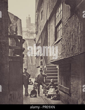 Schließen, Nr. 28 Saltmarket; Thomas Annan, Scottish, 1829-1887, Glasgow, Schottland; negative 1868 - 1871; 1877; Co2 drucken Drucken Stockfoto