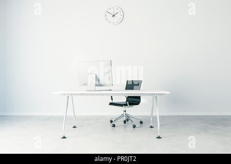 3D-Render der modernen Computer Arbeitsplatz einrichten Stockfoto