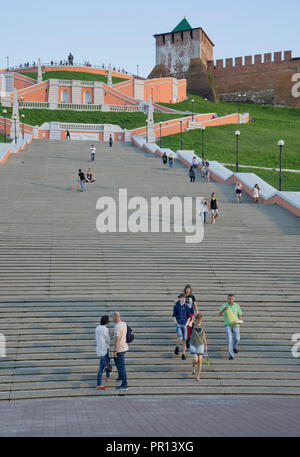 Ansicht der Chkalov Treppe zum Kreml in Nischni Nowgorod an der Wolga, Russland, Europa Stockfoto