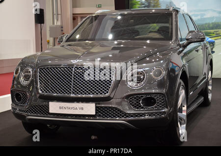 Bentley Bentayga V8 Stockfoto