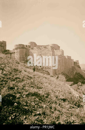 Krak de Chevaliers (Kala't el-husn). S.E. Ecke und Ausschuss. 1920, Syrien Stockfoto